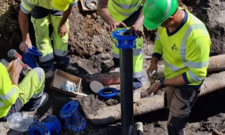 Réparation de fuite sur réseau d' eau 