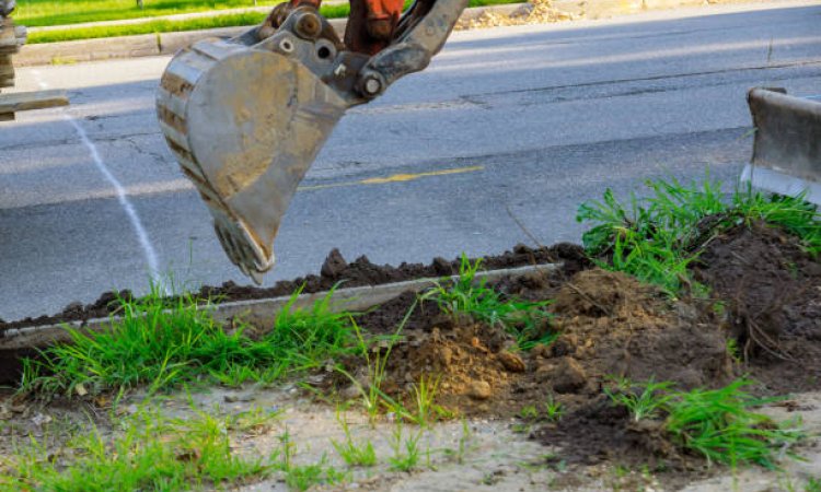 TRAVAUX  DE RACCORDEMENT SUR LA ROUTE